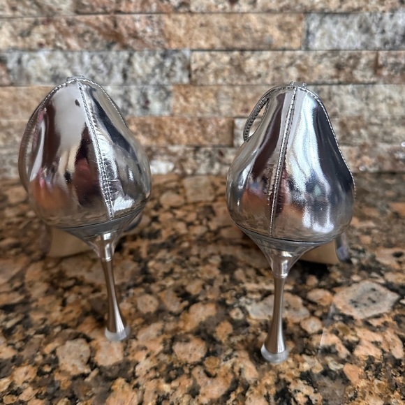 Mach & Mach Crystal Bow PVC Ankle Wrap Pumps - Picture 5 of 8